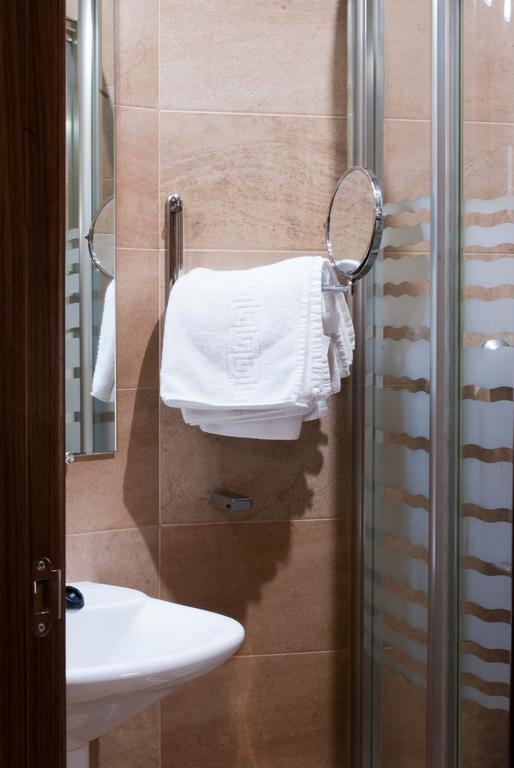Hotel Hidalgo Quijada Alcazar de San Juan Buitenkant foto