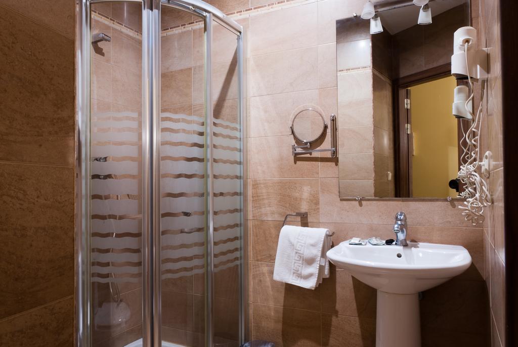 Hotel Hidalgo Quijada Alcazar de San Juan Buitenkant foto